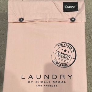 Laundry by Shelli Segal Queen sheet set in pink blush